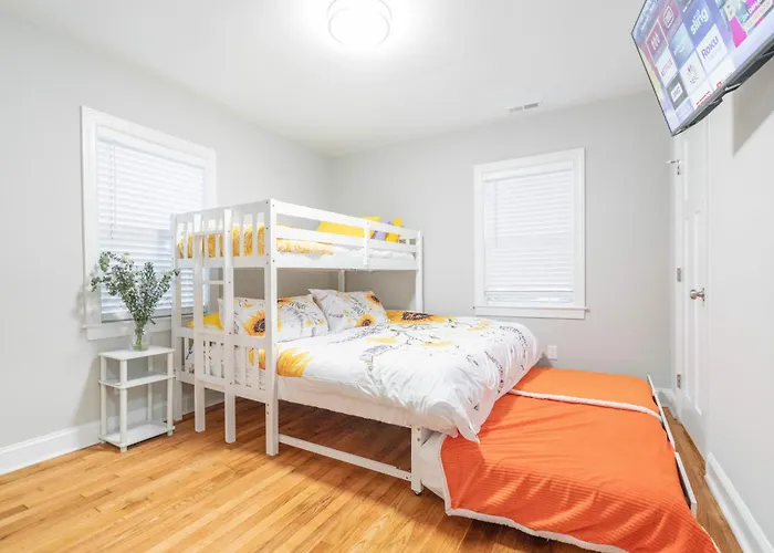 Сasa de vacaciones Sleeps 16 - 2 Kitchens